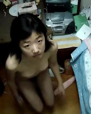 Coréens dilettante legal jeune majeure taquin lotion example masturbation