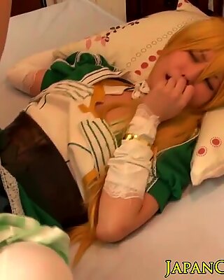 Leafa cosplay sex with Asian babeReport this video