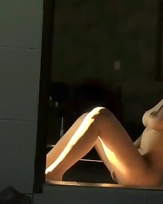 Coreana porno soft collection carina ragazza si diverte a giocare con se stessa