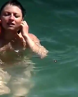Principiantina Maduras Mujeres en Desnudos en La Playa