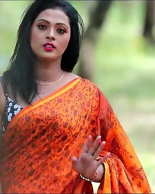 Bengali frumos doamnă body show
