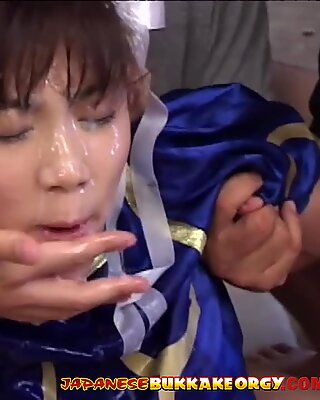 Chun-Li Cosplay Japanese Babe groped in huge bukkake