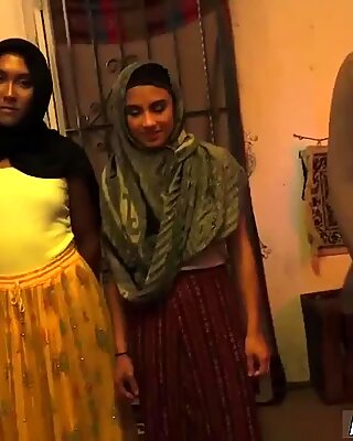 L'Adolescente Anale Pelosa HD e Hot Bionda Spogliarello Webcam Afgan Wuorehouses esistono!