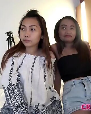 Creampie Threesome with two Sexy Thai Girls
